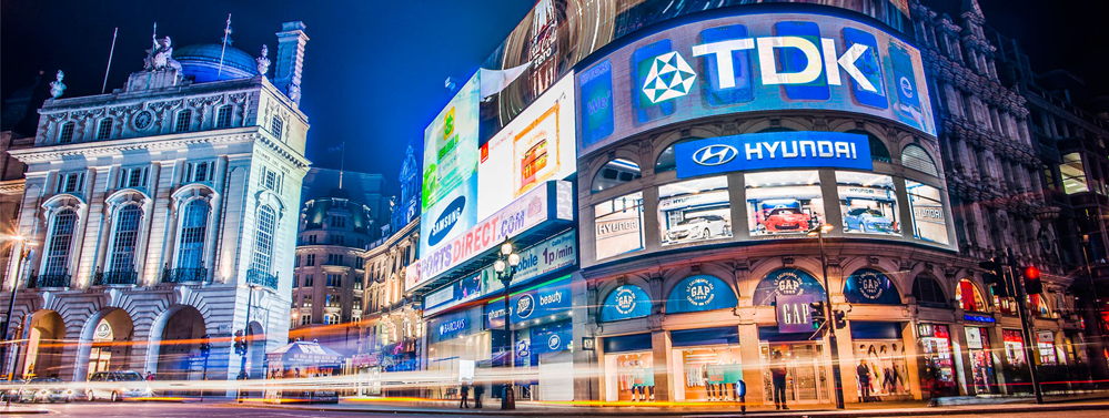 Escoger a un distribuidor de cartelería digital para tu publicidad en pantallas